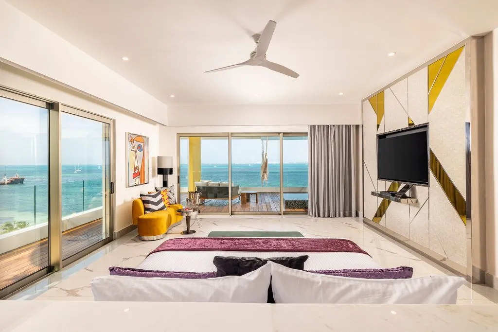 Luxury corner suite at Hotel Mousai Cancun