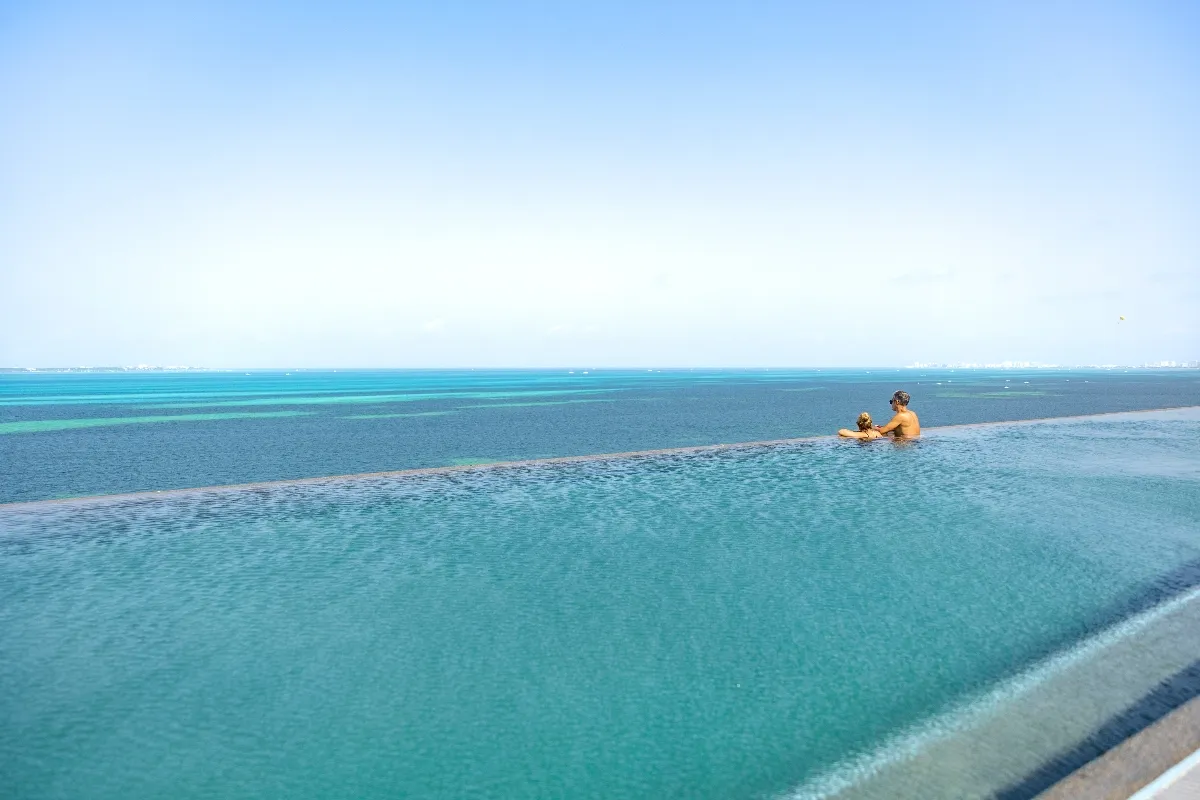 6 Best Photo Spots at Mousai Cancun for Instagram
