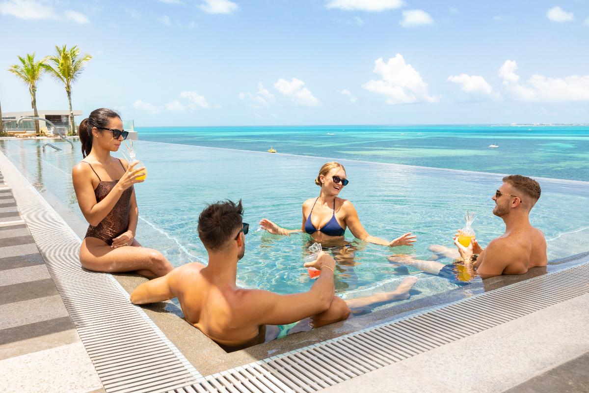 mousai cancun rooftop infinity pool