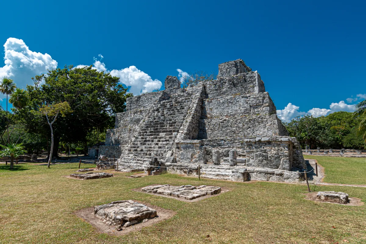 El Meco Mayan ruins
