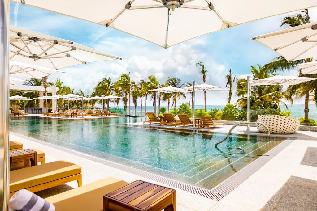 Main pool at Hotel Mousai Cancun