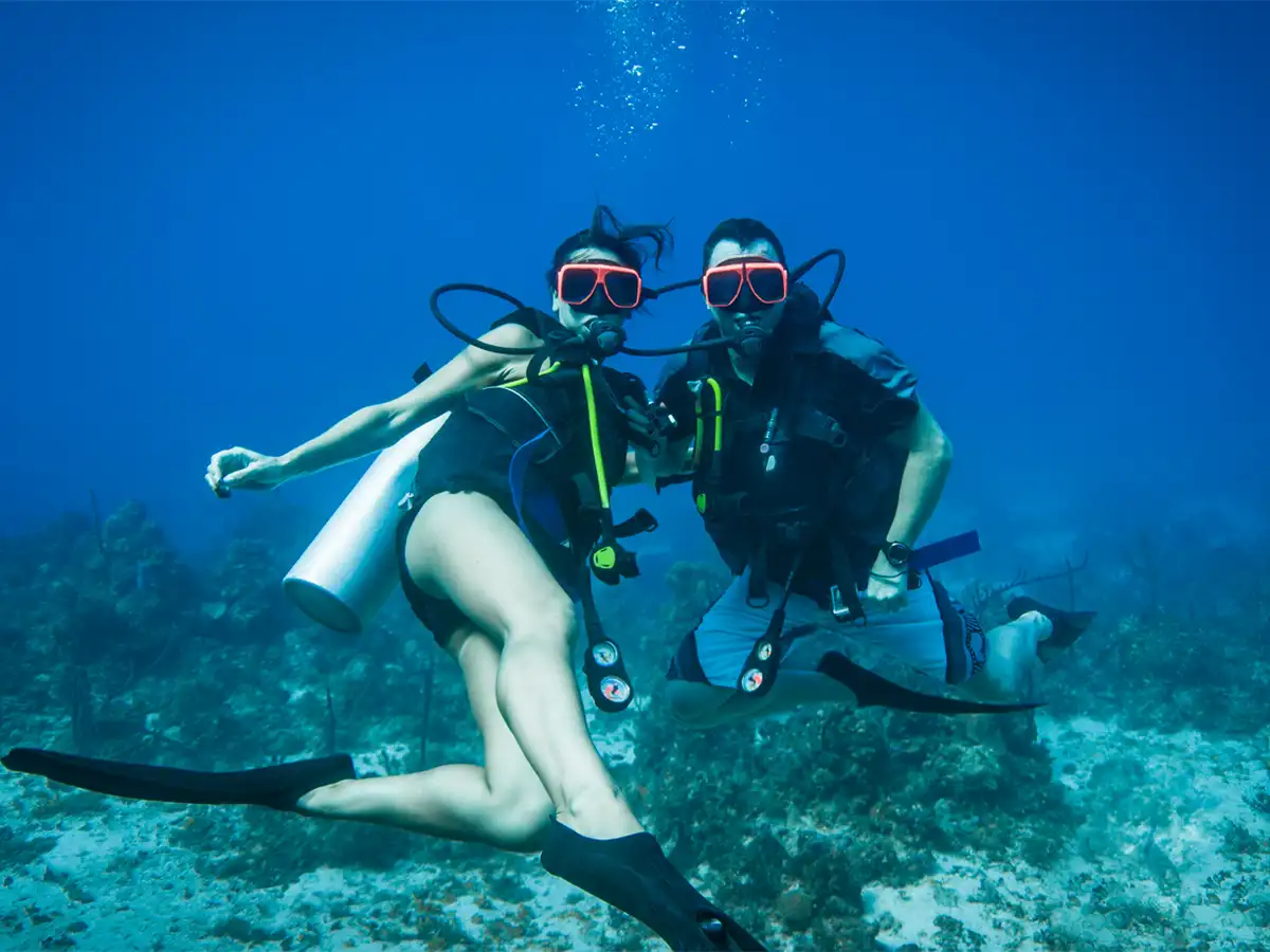 Underwater activities in Cancun